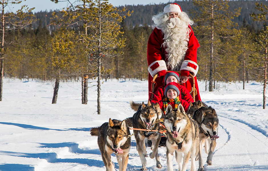 I Viaggi Di Babbo Natale.Viaggi E Tour In Scandinavia Rovaniemi A Casa Di Babbo Natale
